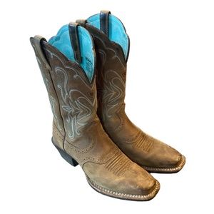 Ariat Cowgirl boots
